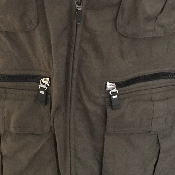 Tilley utility vest - Picture 3 of 6